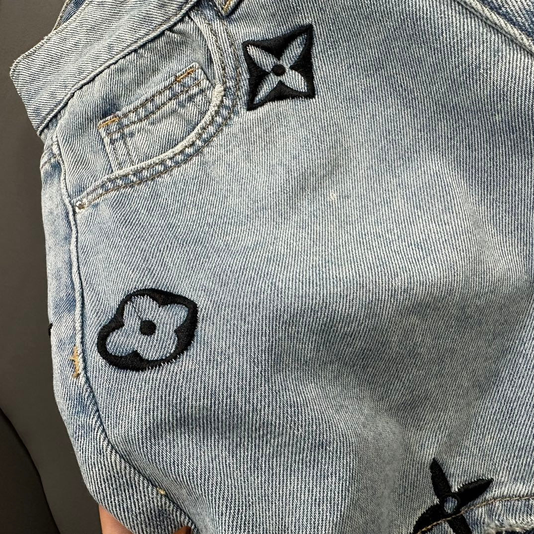 New printed embroidered denim shorts