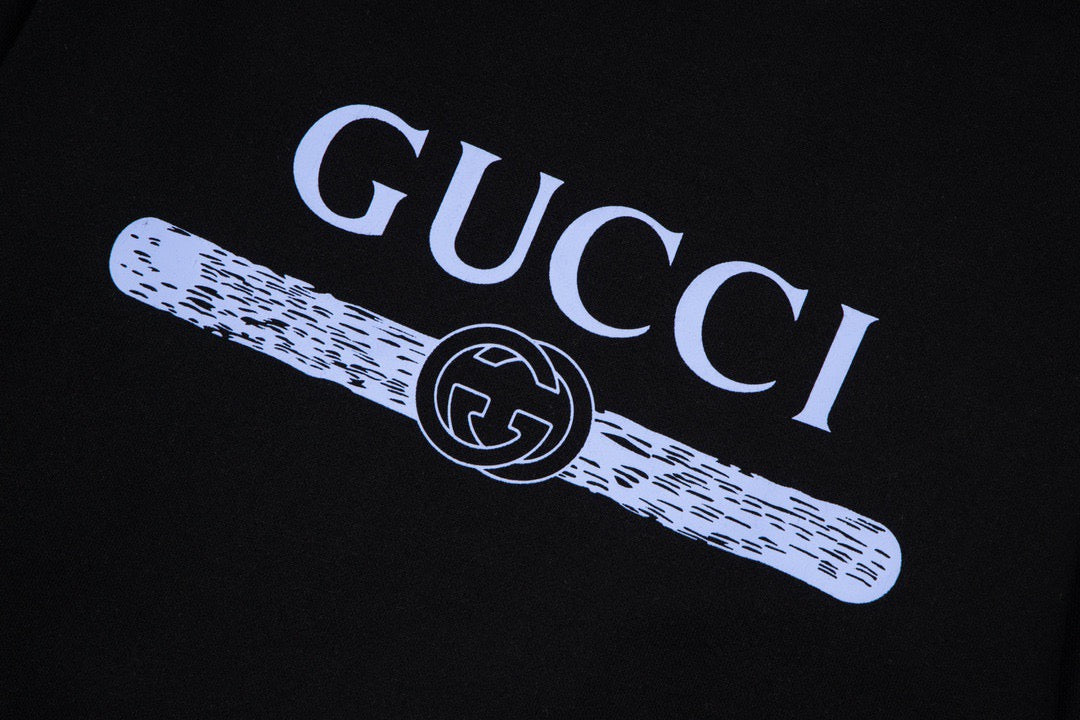 Gucc Sweatshirts