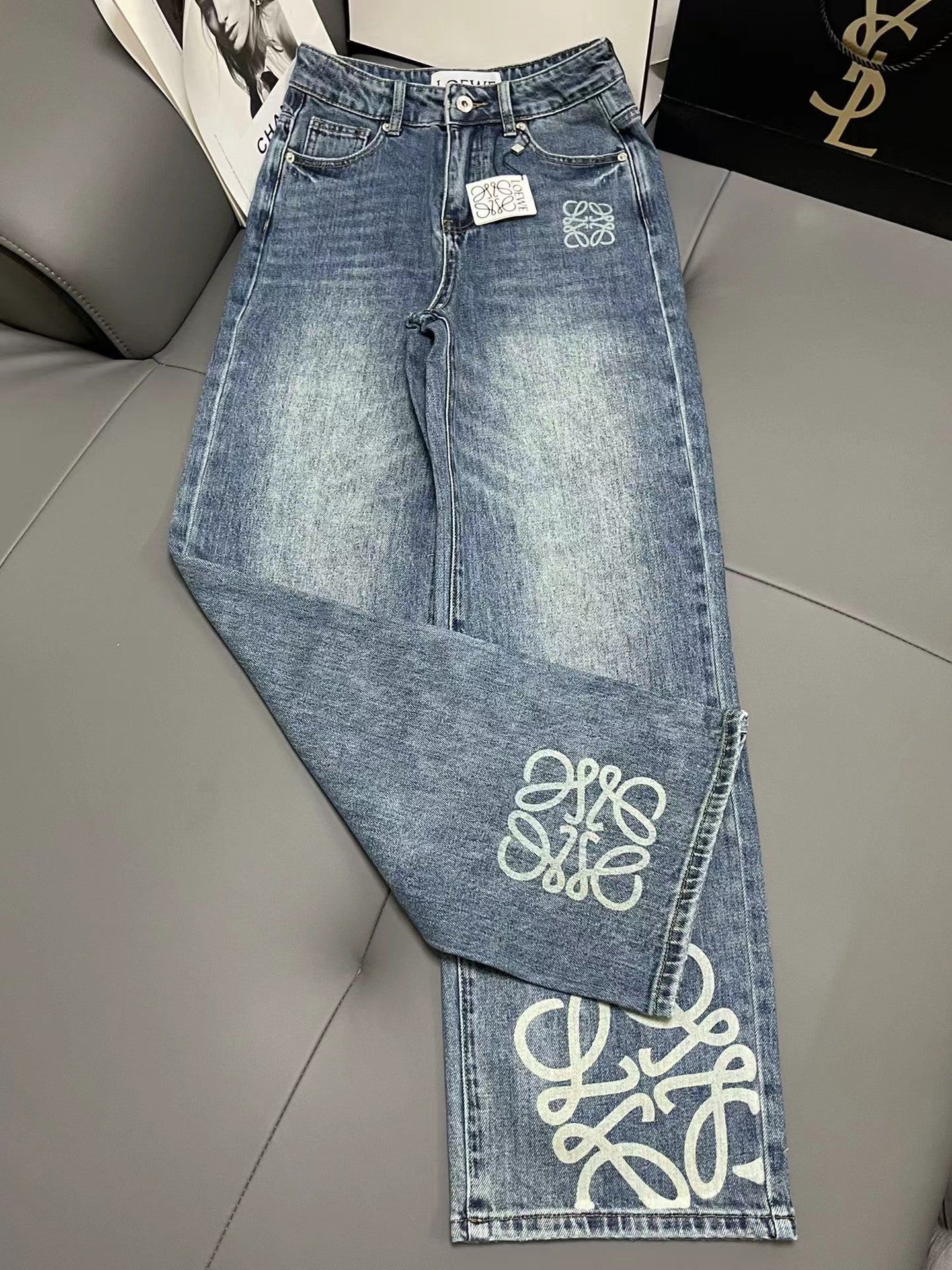 New Logo Print Jeans