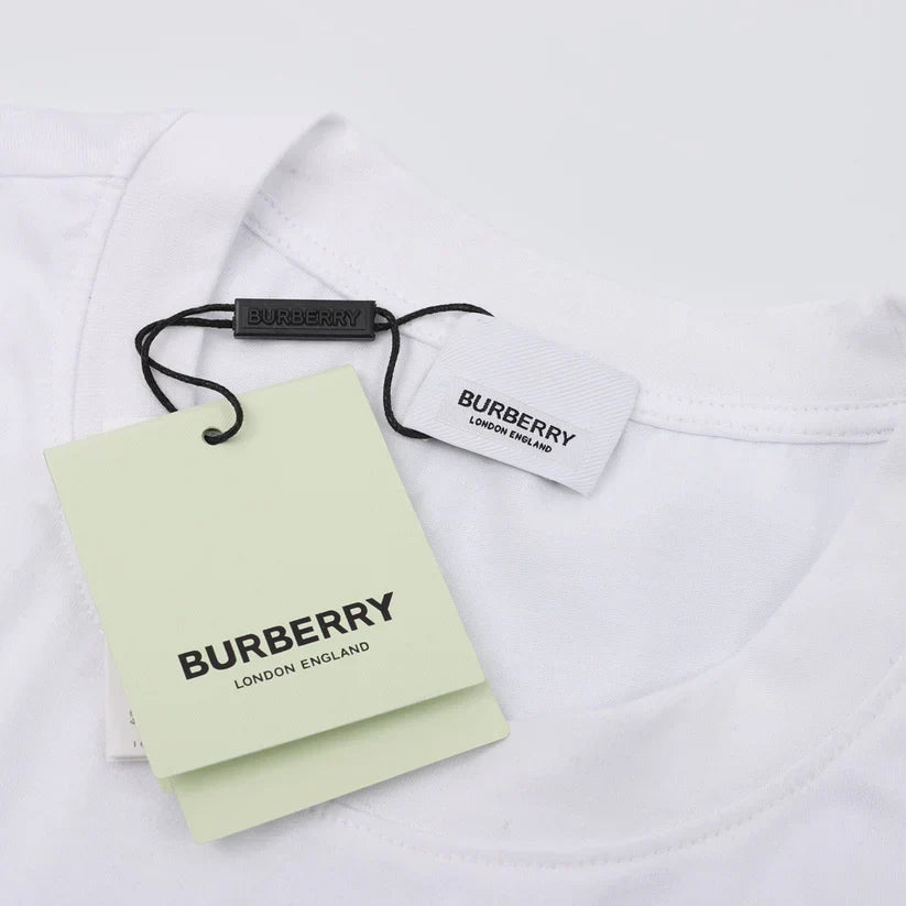 BURBRRY T-SHIRT