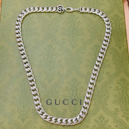 GUCC NECKLACE