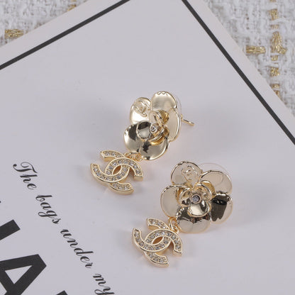 New Flower Diamond Gold Earrings