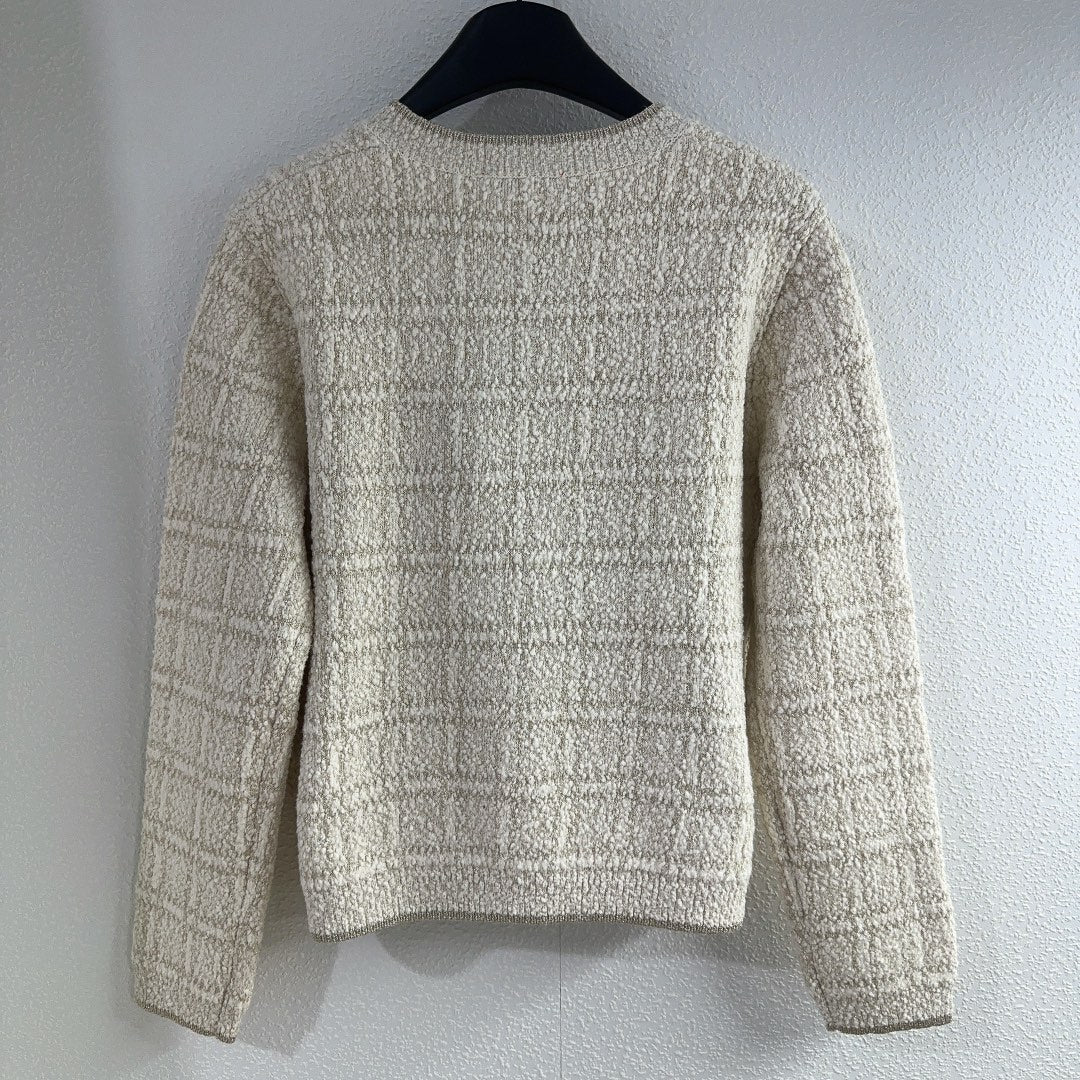 New wool knitted cardigan