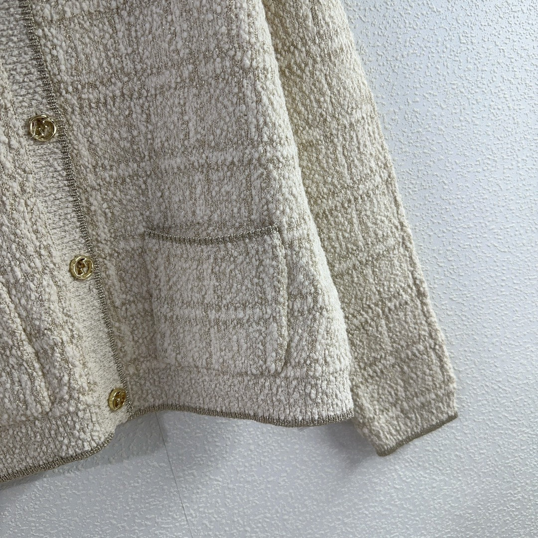 New wool knitted cardigan